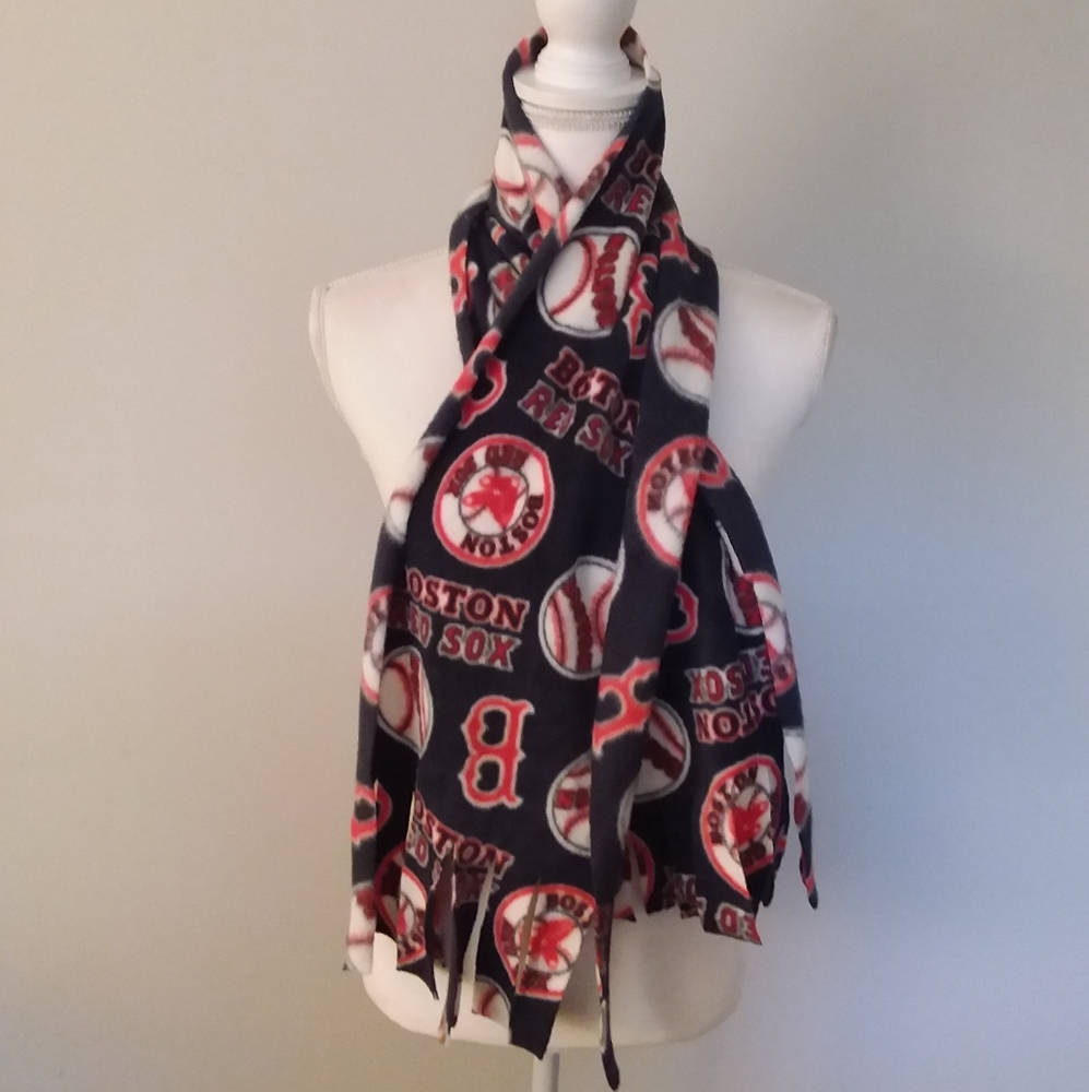 4/$20 Boston Red Sox Flannel Scarf
